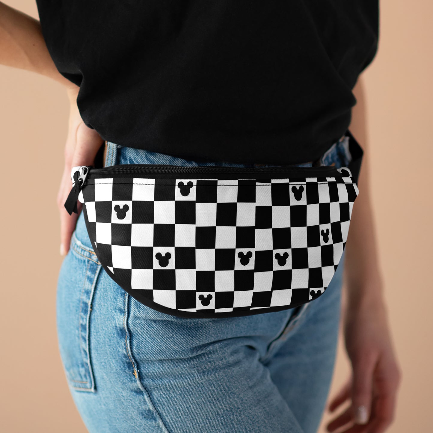 Mickey Mouse Checkerboard Fanny Pack – Stylish and Functional Waist